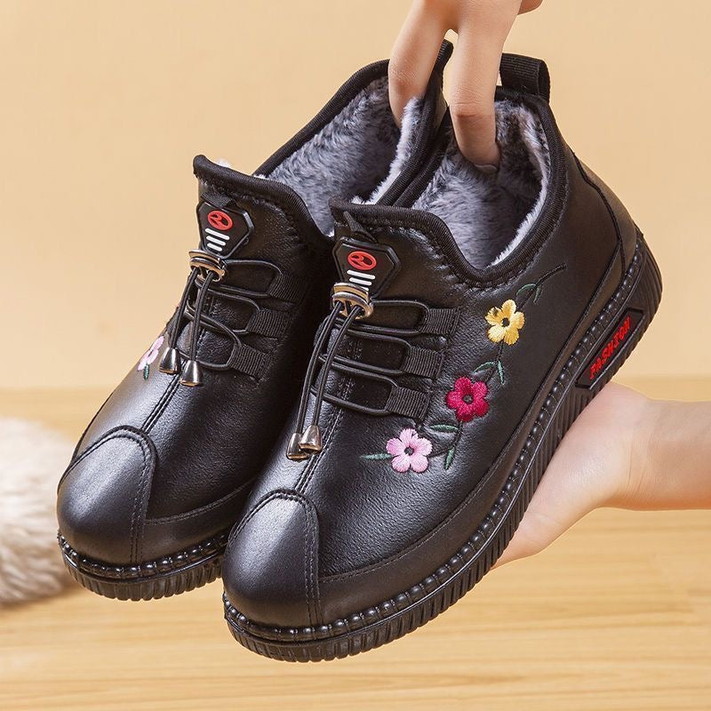 Kukkaiset nahkakengät, jotka tarjoavat ylellistä ja kestävää mukavuutta