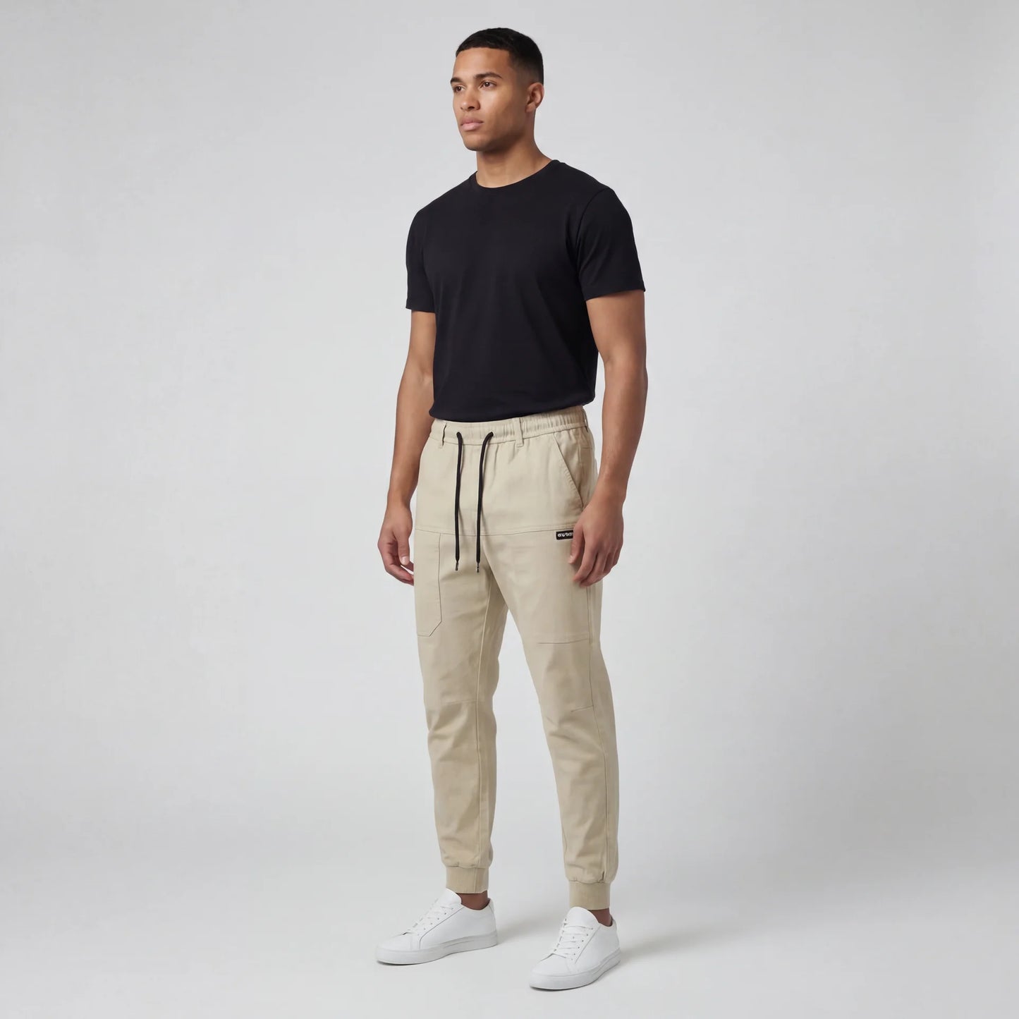 Több tárolóhellyel rendelkező kényelmes és funkcionális cargo nadrág 